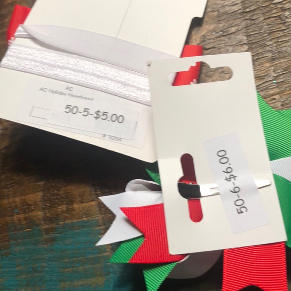 NWT Holiday Double Bow and Snowflake Headband - Picture 2 of 4